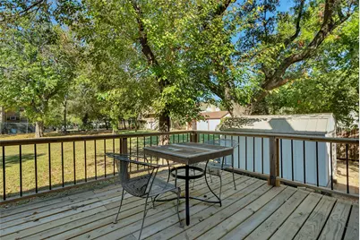 1111 W Sears Street, Denison, TX 75020 - Photo 9