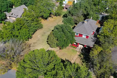 1111 W Sears Street, Denison, TX 75020 - Photo 1
