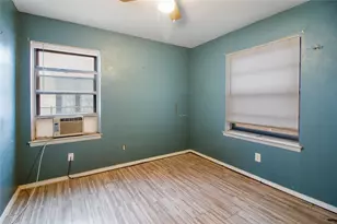 220 Satinwood Dr, Dallas, TX 75217 - Photo 9