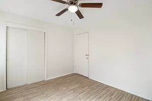 220 Satinwood Dr, Dallas, TX 75217 - Photo 7