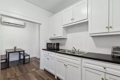 112 W 8th Street, Dallas, TX 75208 - Photo 17