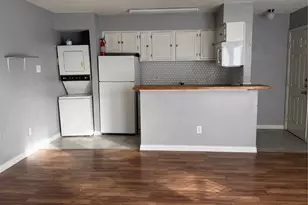 9809 Walnut St, Dallas, TX 75243 - Photo 3