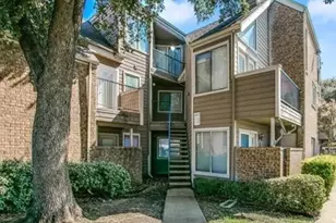 9809 Walnut St, Dallas, TX 75243 - Photo 15