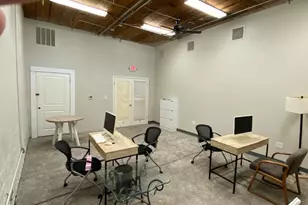 114(B) E Chambers, Cleburne, TX 76031 - Photo 1