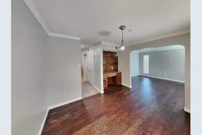 2201 Park Hill Drive, Fort Worth, TX 76110 - Photo 5