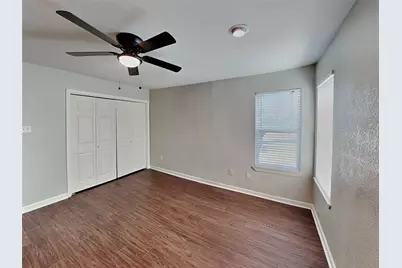 2201 Park Hill Drive, Fort Worth, TX 76110 - Photo 7