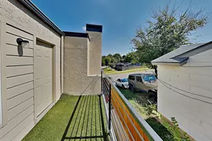 2201 Park Hill Dr, Fort Worth, TX 76110 - Photo 13