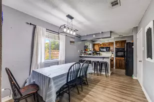 517 Durham Dr, Arlington, TX 76014 - Photo 11