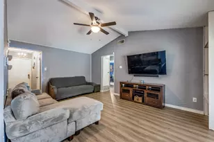 517 Durham Dr, Arlington, TX 76014 - Photo 7