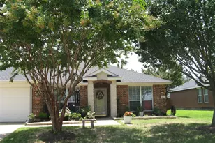 2625 Mockingbird St, Royse City, TX 75189 - Photo 1