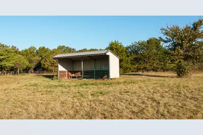 1639 Bloomfield Road, Valley View, TX 76272 - Photo 31