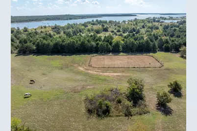 1639 Bloomfield Road, Valley View, TX 76272 - Photo 23