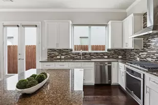 510 Sheer Bliss Ln, Fort Worth, TX 76114 - Photo 13