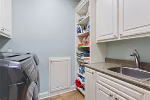 2313 Nicholas, Waco, TX 76712 - Photo 27