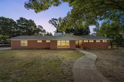 8922 Whippoorwill Drive, Woodway, TX 76712 - Photo 1