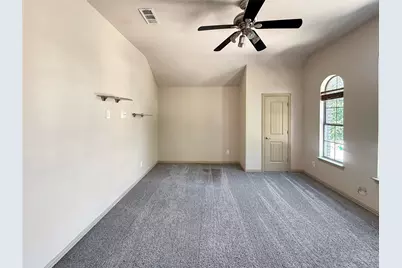 2931 Bahia, Grand Prairie, TX 75054 - Photo 31