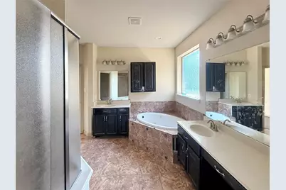 2931 Bahia, Grand Prairie, TX 75054 - Photo 15