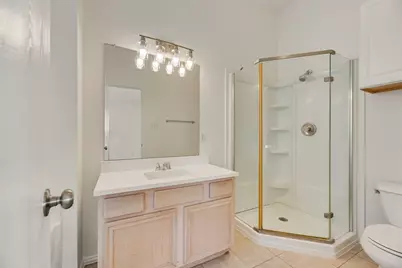 1048 Port Sullivan Drive, Little Elm, TX 75068 - Photo 11