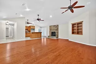 594 Lukehaven Dr, Pottsboro, TX 75076 - Photo 9