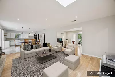 809 Valley Oaks Lane, Arlington, TX 76012 - Photo 3