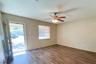 302 Bowles Ct, Kennedale, TX 76060 - Photo 13