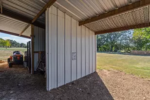 11027 Brock Hwy, Lipan, TX 76462 - Photo 21