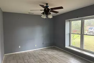 409 Williams St, Cedar Hill, TX 75104 - Photo 3