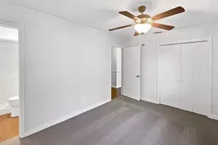 922 Laguna Dr, Garland, TX 75043 - Photo 15