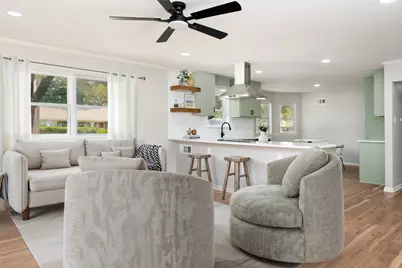 5700 Starling Circle, Haltom City, TX 76117 - Photo 5