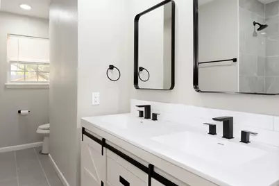 5700 Starling Circle, Haltom City, TX 76117 - Photo 23