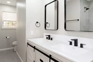 5700 Starling Cir, Haltom City, TX 76117 - Photo 23