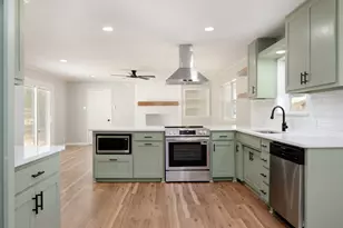 5700 Starling Cir, Haltom City, TX 76117 - Photo 13