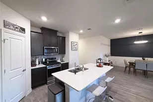 11008 Summer Rain Blvd, Aubrey, TX 76227 - Photo 5