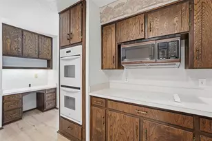 112 Virginia Ln, Arlington, TX 76010 - Photo 13