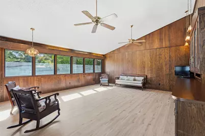 112 Virginia Lane, Arlington, TX 76010 - Photo 7