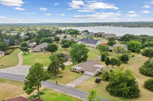 104 Pontiac Dr, Lake Kiowa, TX 76240 - Photo 35