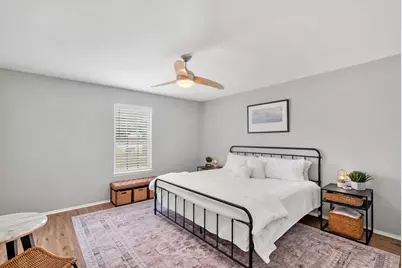 104 Pontiac Drive, Lake Kiowa, TX 76240 - Photo 15