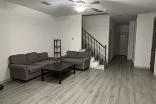 1125 Rusk Wy, Lewisville, TX 75077 - Photo 1