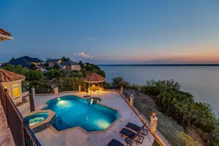 10061 Bluffview Ct, Whitney, TX 76692 - Photo 3