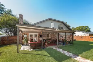 2308 Louise Ln, Ennis, TX 75119 - Photo 3