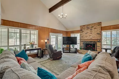 2308 Louise Lane, Ennis, TX 75119 - Photo 13