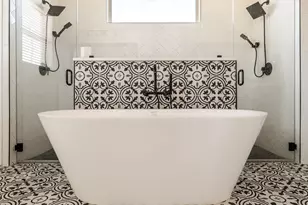 704 Glade Pk Ct, Azle, TX 76020 - Photo 23