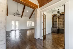 704 Glade Pk Ct, Azle, TX 76020 - Photo 7