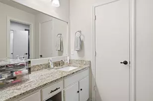 628 Huntwich Dr, Bedford, TX 76021 - Photo 17