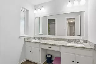 628 Huntwich Dr, Bedford, TX 76021 - Photo 23