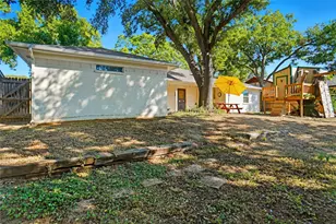 628 Huntwich Dr, Bedford, TX 76021 - Photo 27