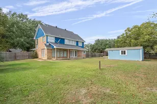 290 Sycamore St, Van, TX 75790 - Photo 31