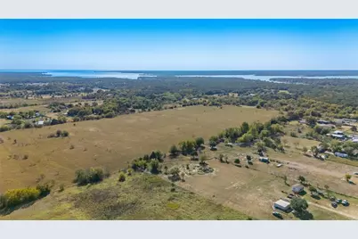 9119 Whiskers Road, Quinlan, TX 75474 - Photo 11