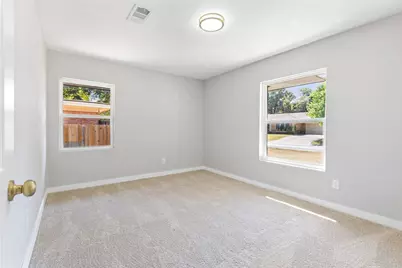 811 Tarryall Drive, Dallas, TX 75224 - Photo 21