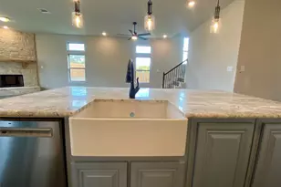 110 Kenilworth Ln, Greenville, TX 75401 - Photo 15